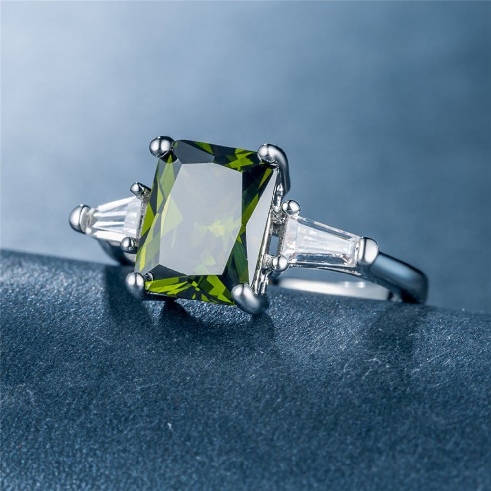 NEW Martini Olive Green Radiant Baguette Ring - Picture 4 of 5